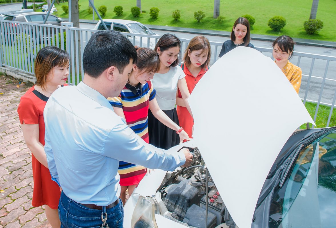 LÁI XE THỰC CHIẾN Mr KÍNH