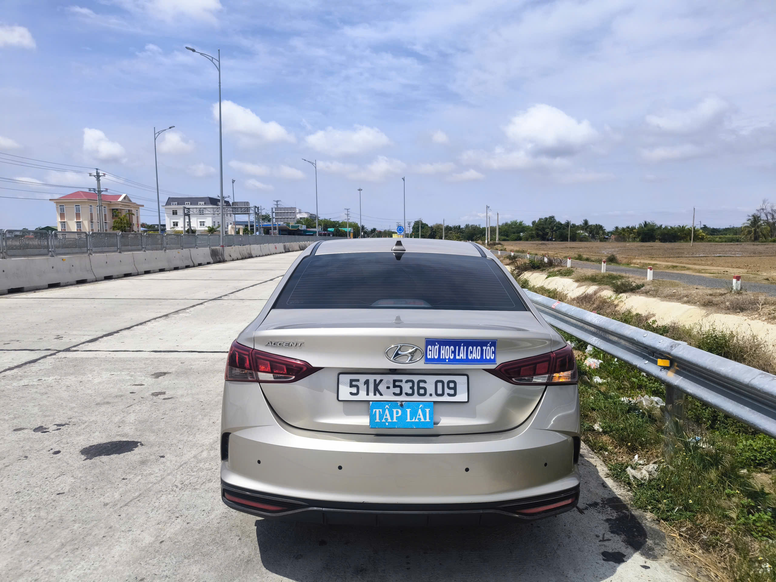 LÁI XE THỰC CHIẾN Mr KÍNH