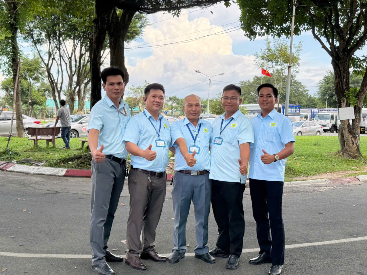 LÁI XE THỰC CHIẾN Mr KÍNH