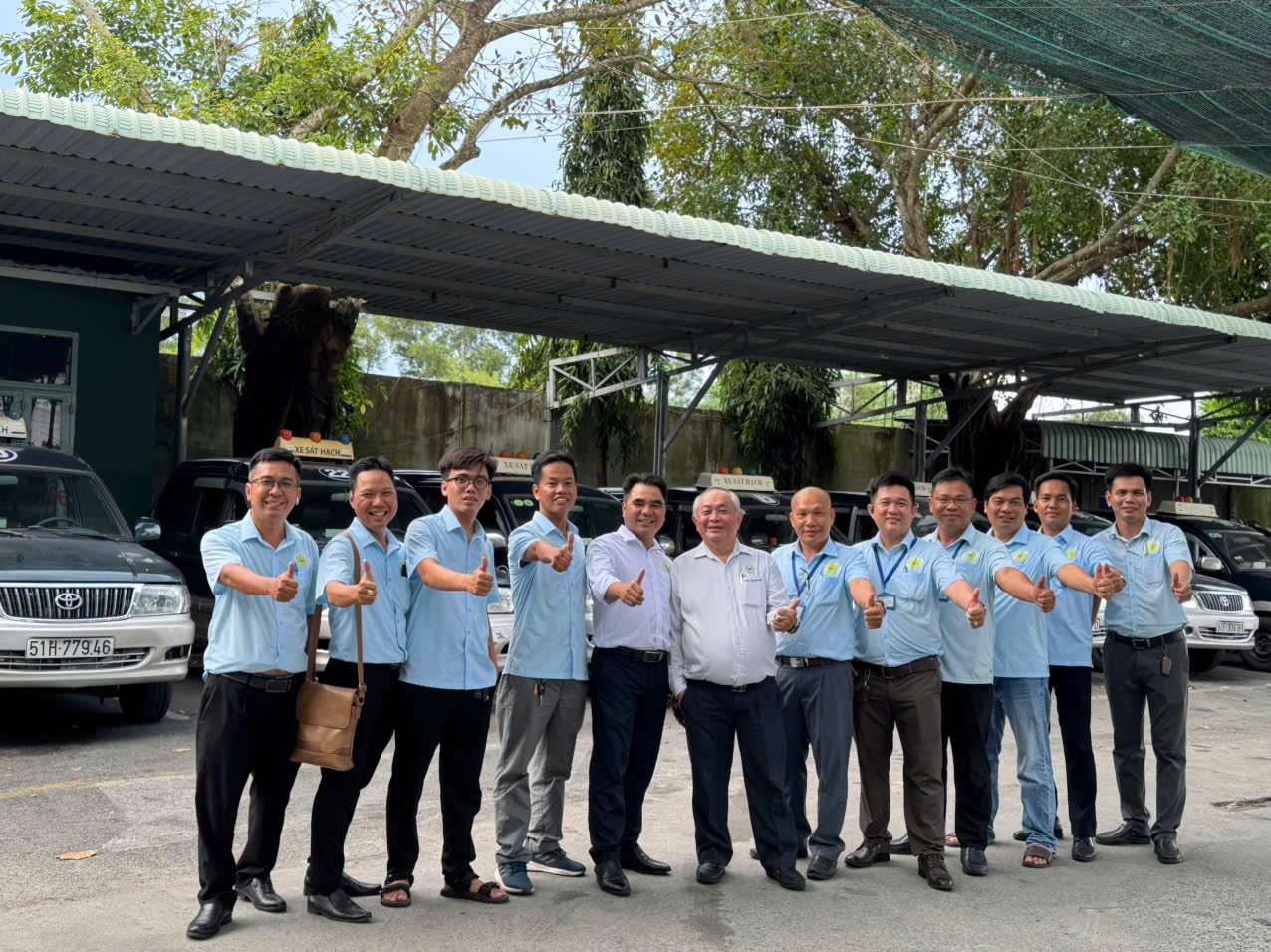 LÁI XE THỰC CHIẾN Mr KÍNH