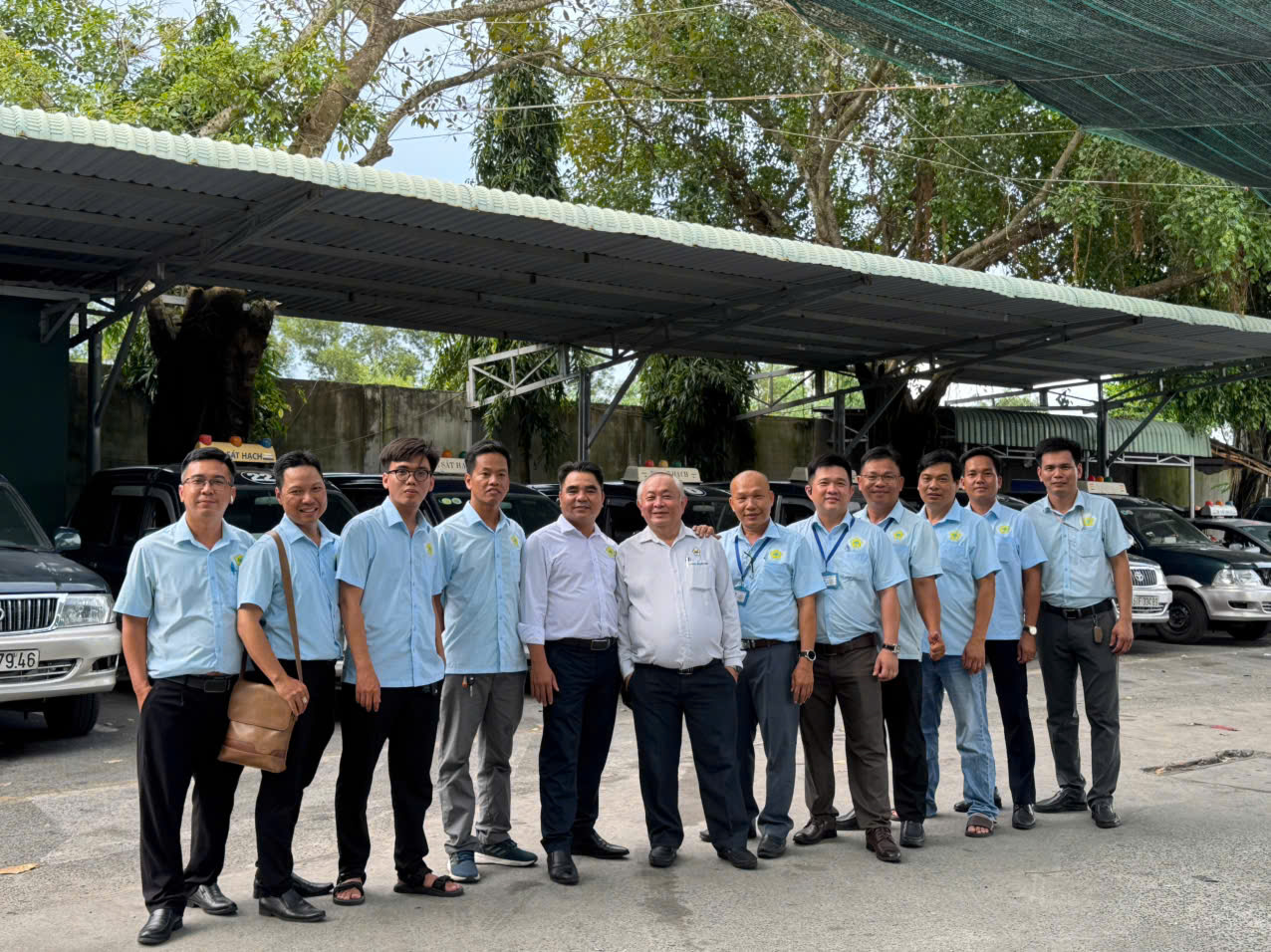 LÁI XE THỰC CHIẾN Mr KÍNH