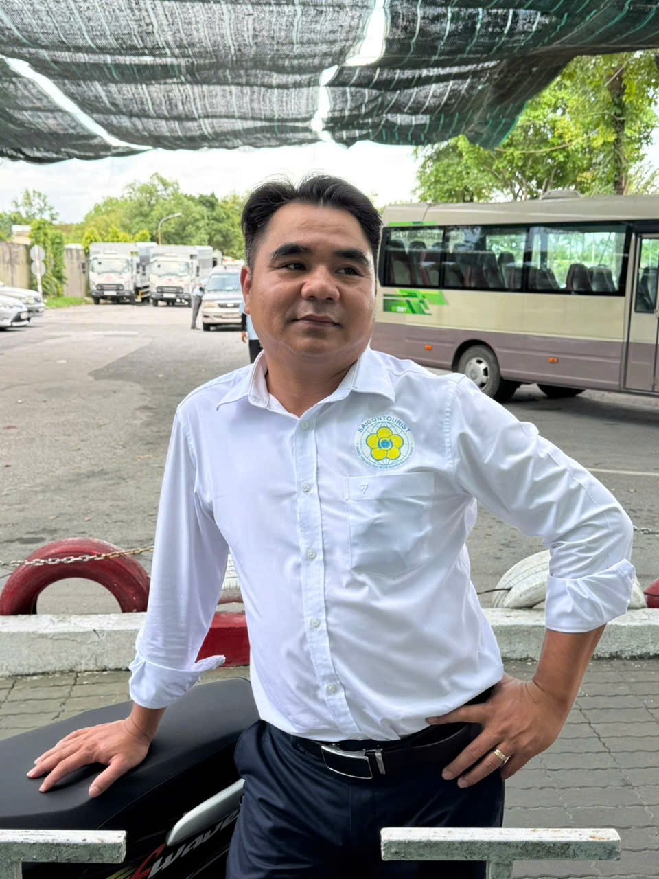 LÁI XE THỰC CHIẾN Mr KÍNH